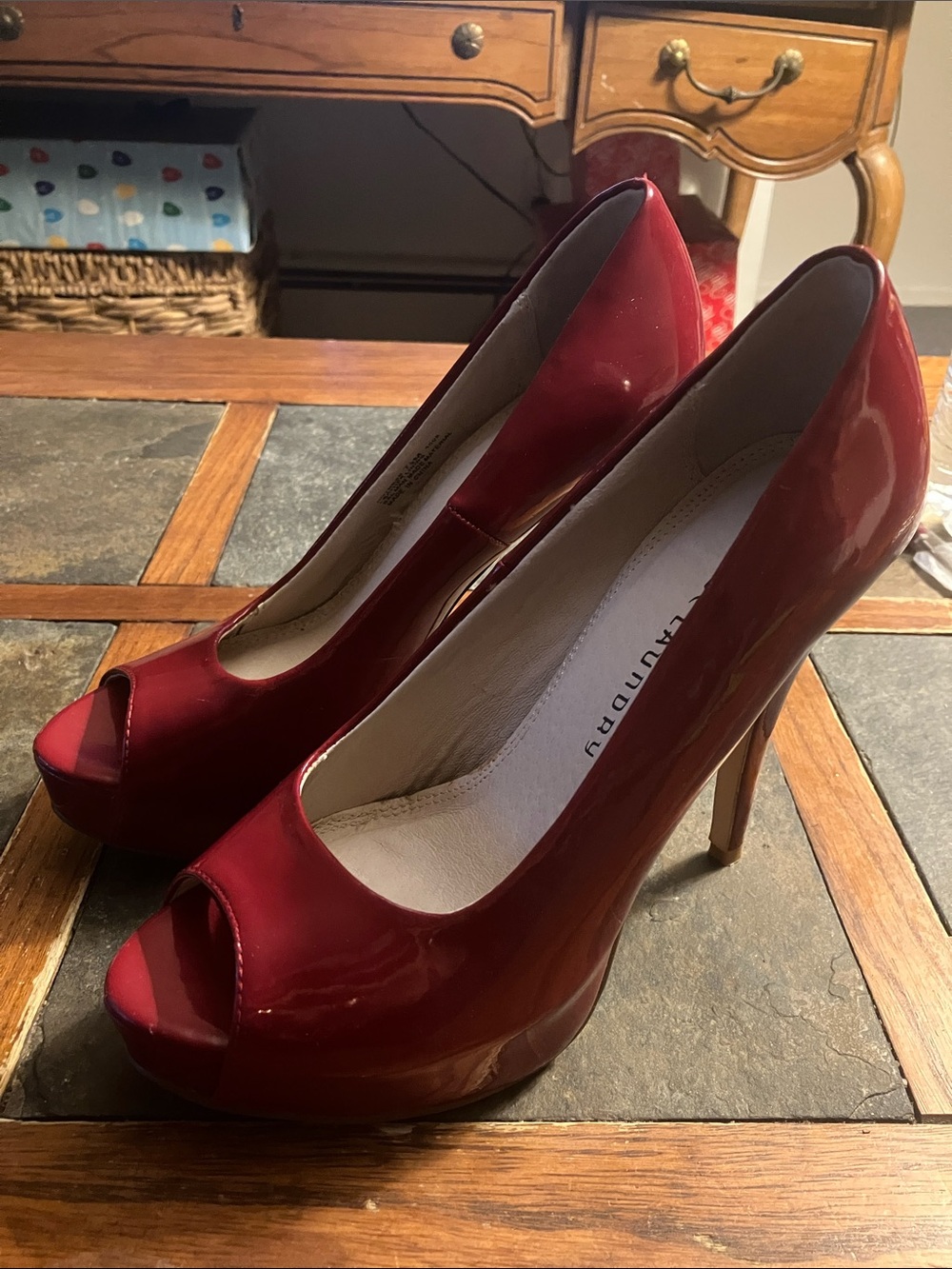 Chinese Laundry By Shelli Segal Red Patent Peep-Toe Stiletto Heels